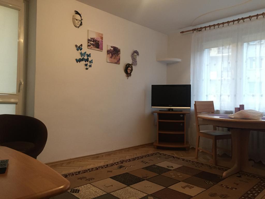 Mieszkanie Dla Turystow ساندومييش المظهر الخارجي الصورة